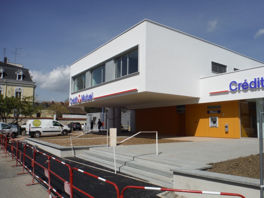 Crédit Mutuel porte ouest